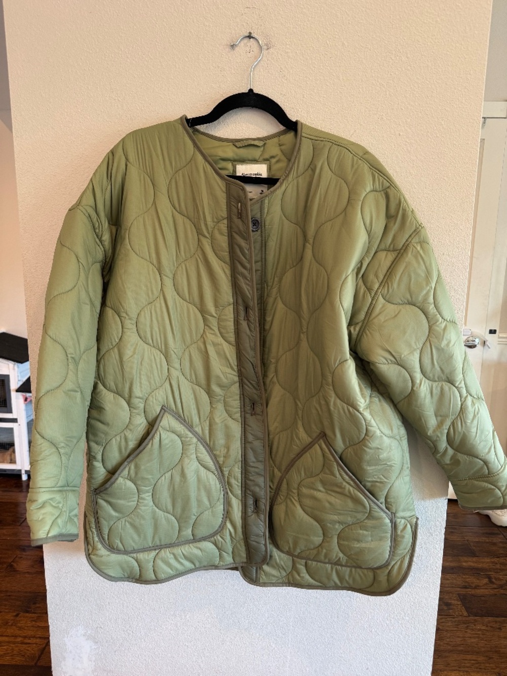 Abercrombie & Fitch Olive Green Quilted Jacket Medium